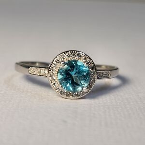 NIB Natural Green Apatite 926 Halo Solitaire Ring Size 11.5-12